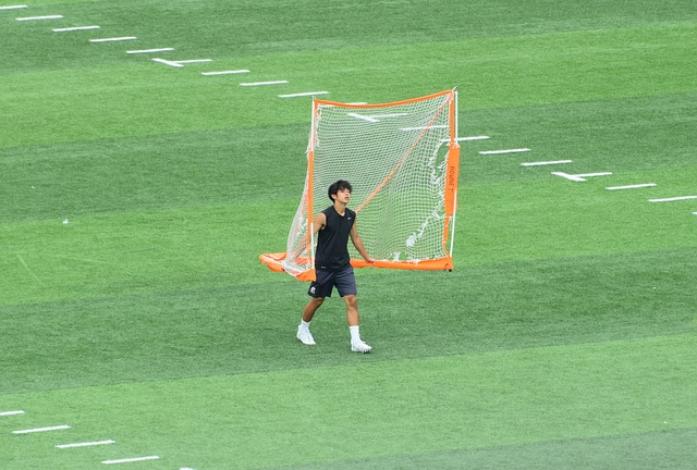 其表现与数